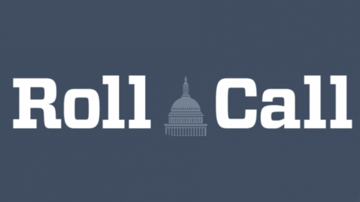 Человек с газетой. Roll call italy. Simple roll call. Тим вирт сенатор. Нова ролл логотип.